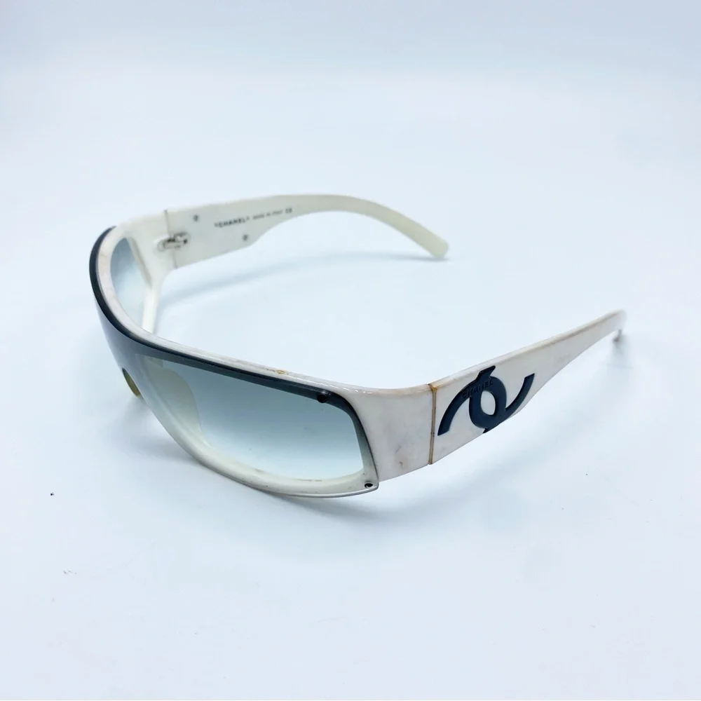 Authentic CHANEL Dream Wrap White & Black Sporty Y2K Early 2000s Sunglasses - Picture 5 of 12